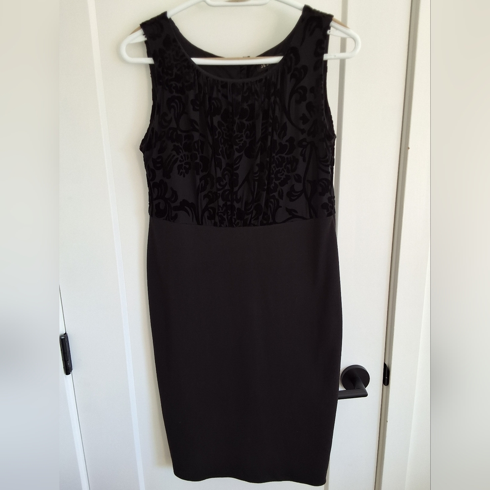 Jessica Black Floral Midi Dress